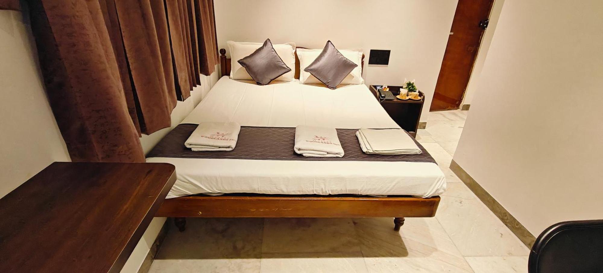 Woodlands Inn เชนไน ภายนอก รูปภาพ